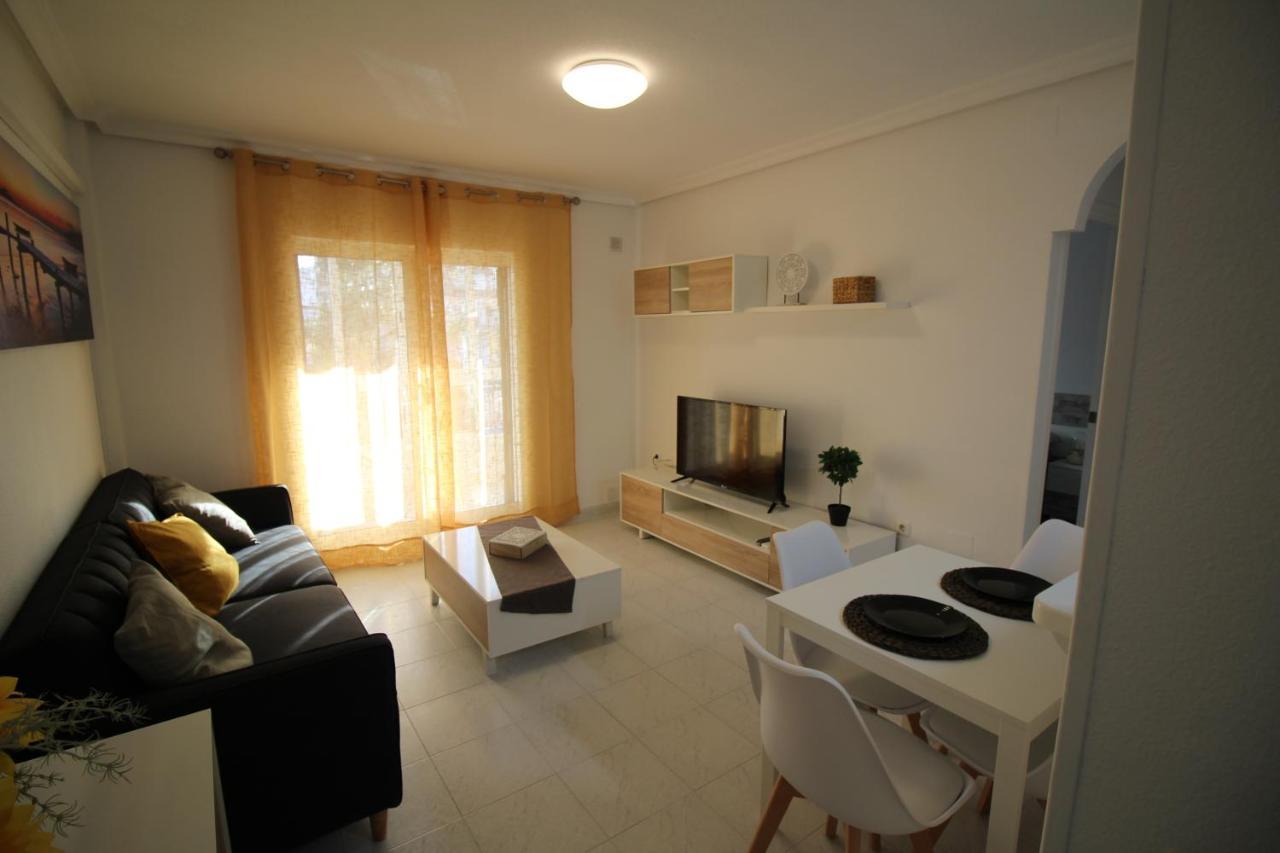 Apartamento Con Piscina En Urbanizacion Parquemar, La Mata, Torrevieja Aq-153 Torre La Mata Exterior foto